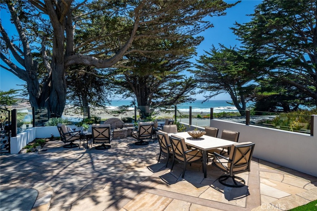 5752 Moonstone Beach, Cambria, CA 93428