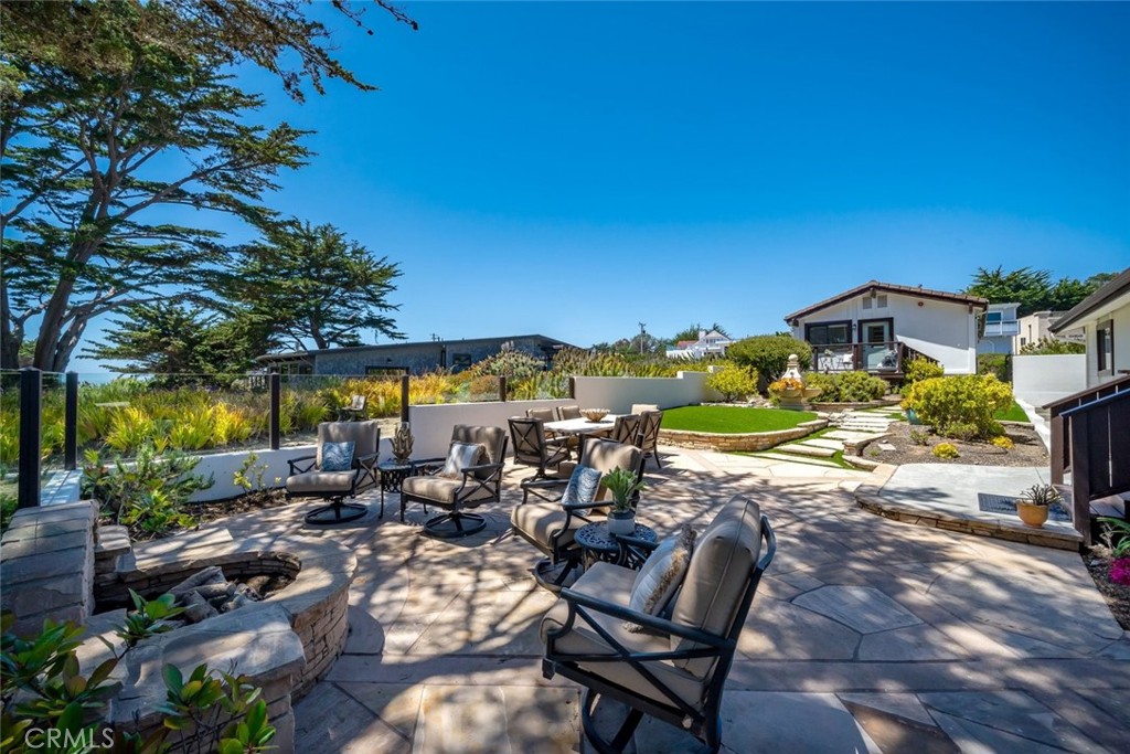 5752 Moonstone Beach, Cambria, CA 93428