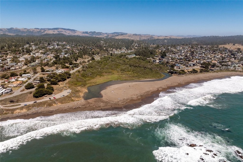 5752 Moonstone Beach, Cambria, CA 93428