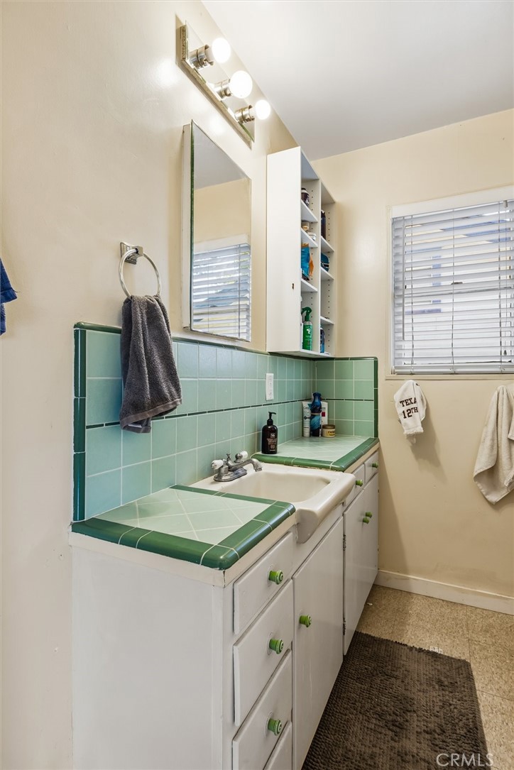 298 Ramona Dr, San Luis Obispo, CA 93405