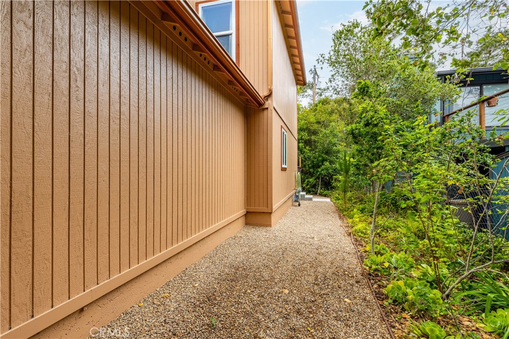 1580 Emerson, Cambria, CA 93428