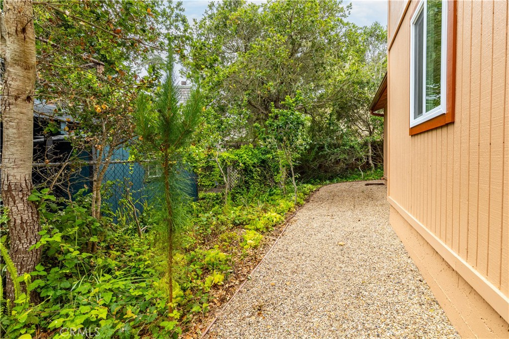 1580 Emerson, Cambria, CA 93428