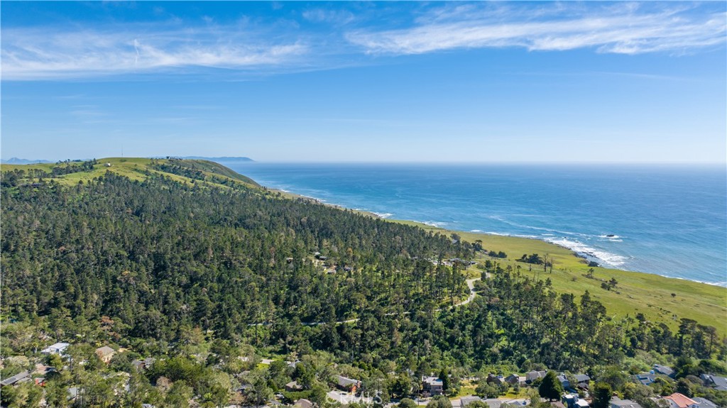 1580 Emerson, Cambria, CA 93428
