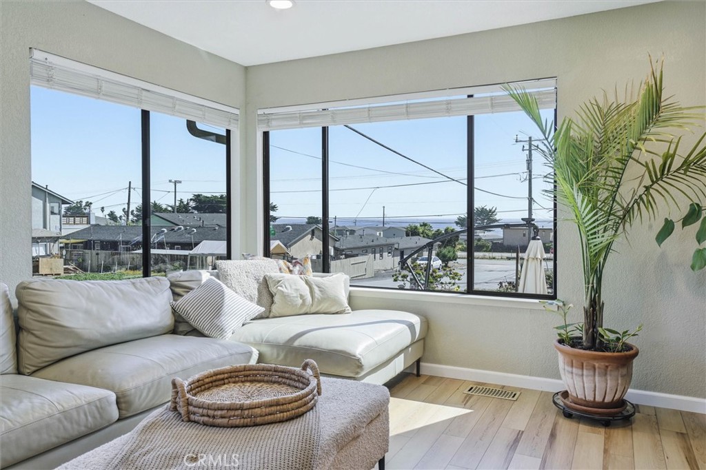 2797 Orville Ave, Cayucos, CA 93430