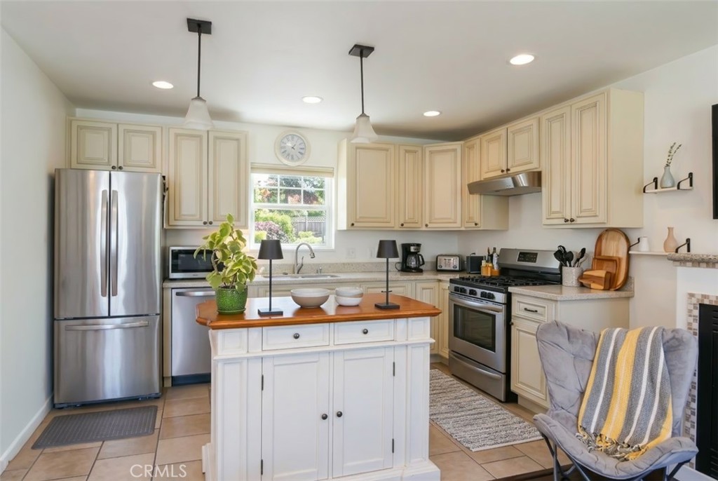 350 Java, Morro Bay, CA 93442