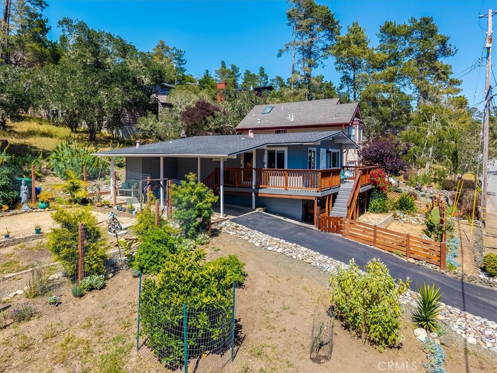 1520 Astor Ave, Cambria, CA 93428