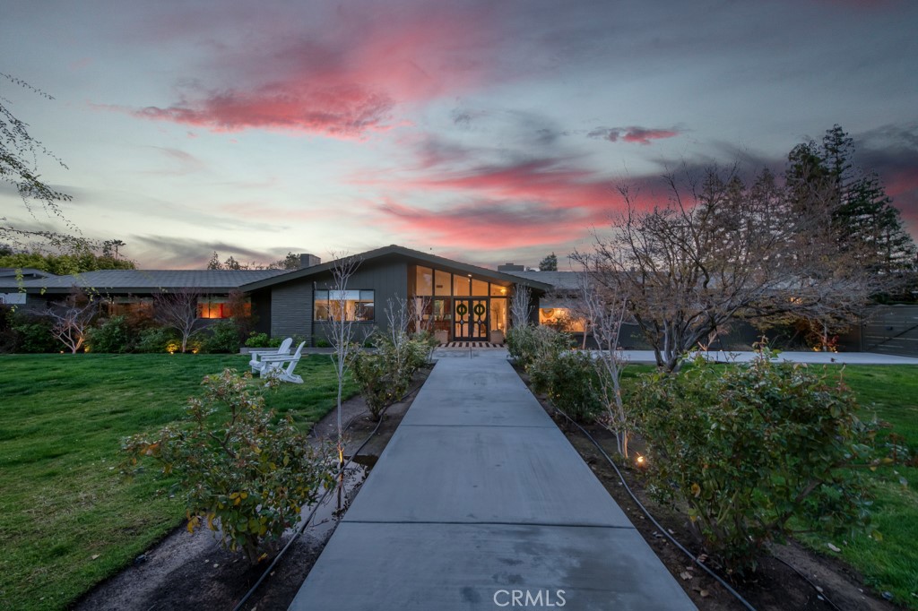 5385 N Van Ness Blvd, Fresno, CA 93711