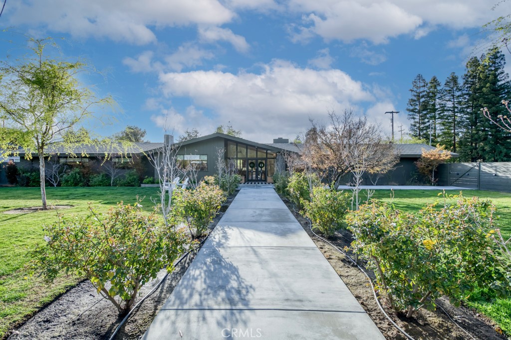 5385 N Van Ness Blvd, Fresno, CA 93711