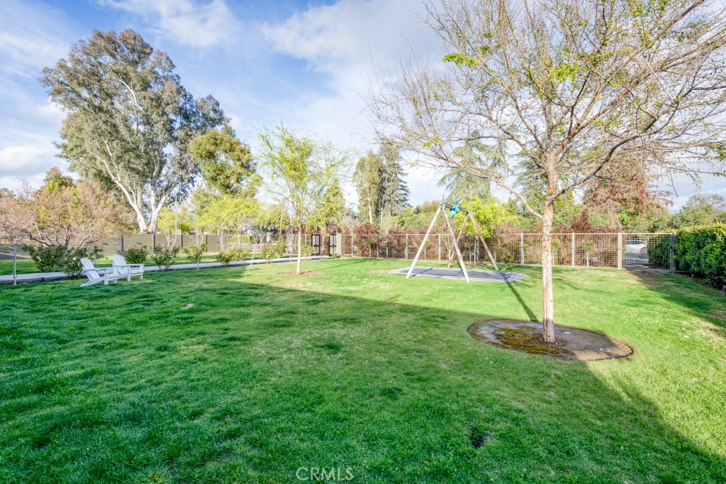 5385 N Van Ness Blvd, Fresno, CA 93711