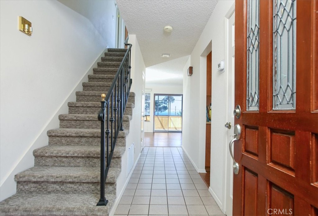 2098 Oxford Ave, Cambria, CA 93428