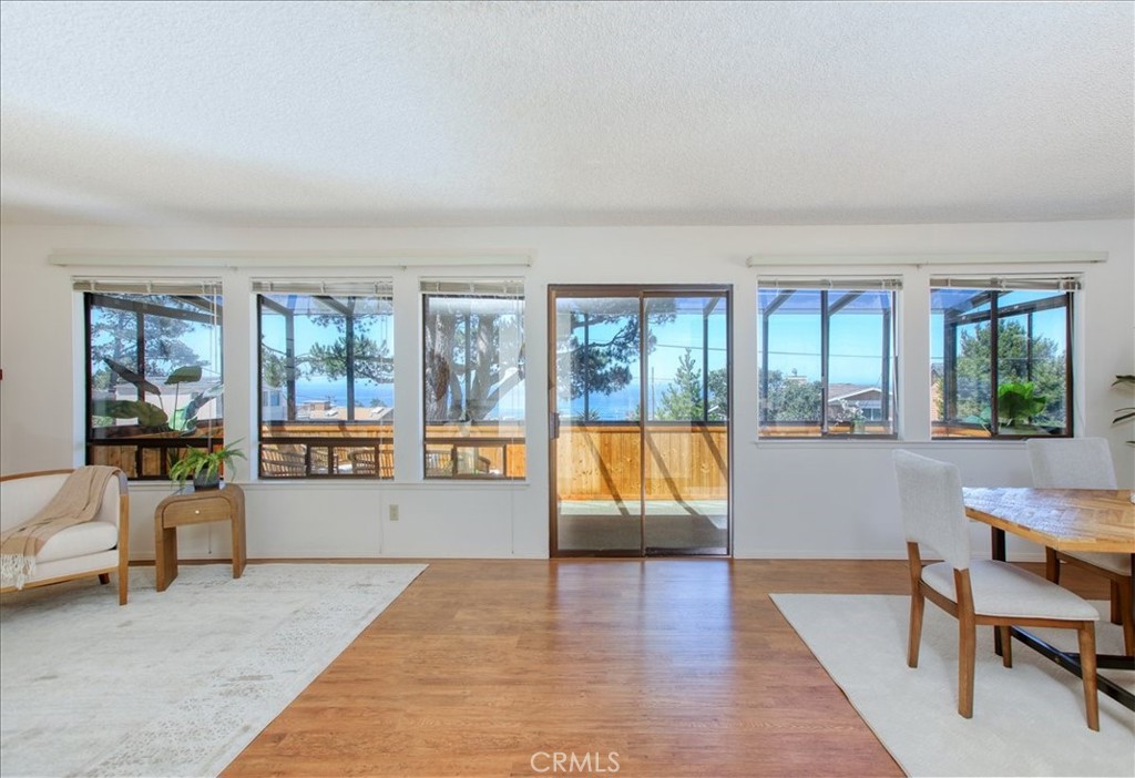 2098 Oxford Ave, Cambria, CA 93428