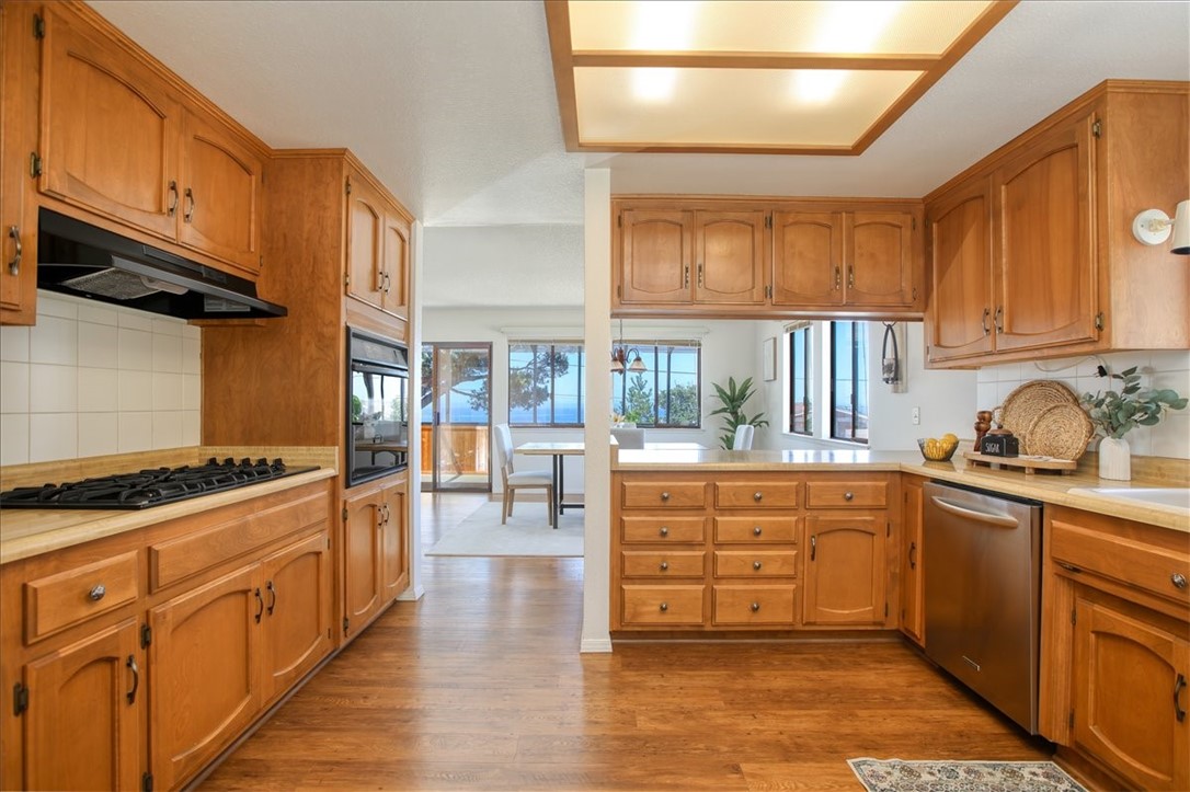 2098 Oxford Ave, Cambria, CA 93428
