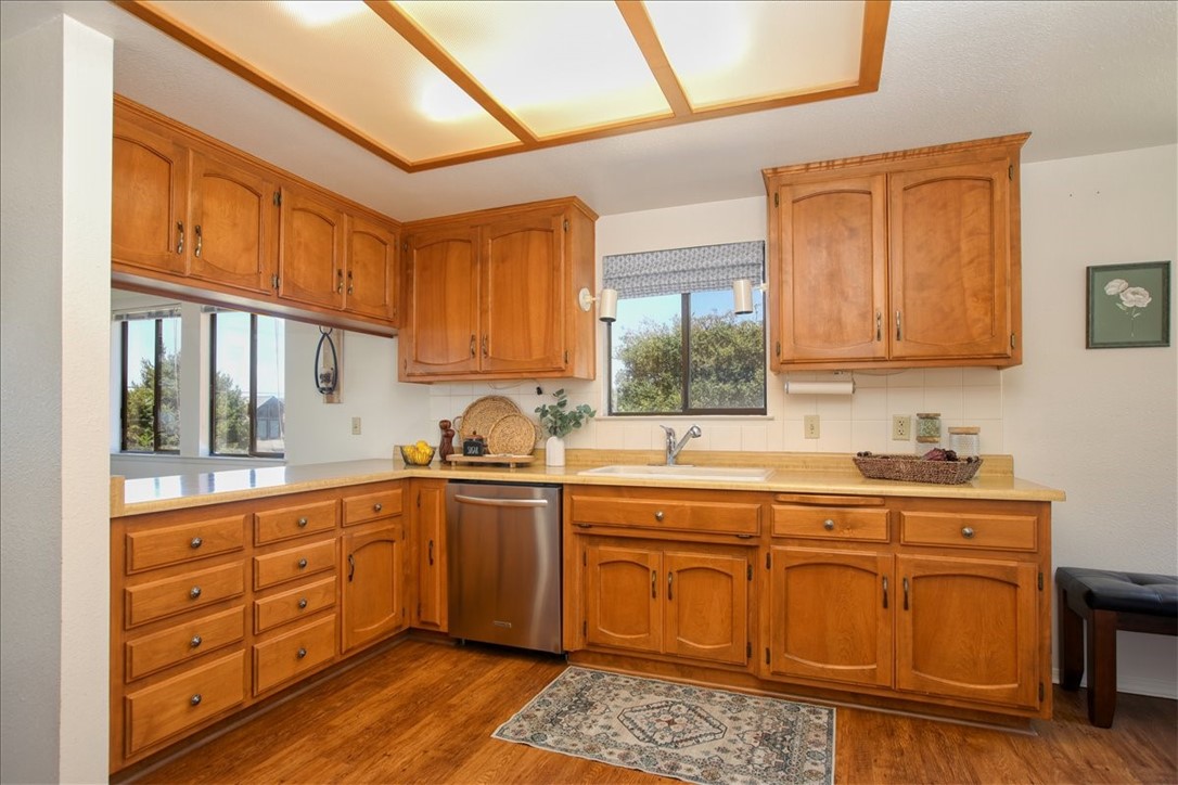 2098 Oxford Ave, Cambria, CA 93428