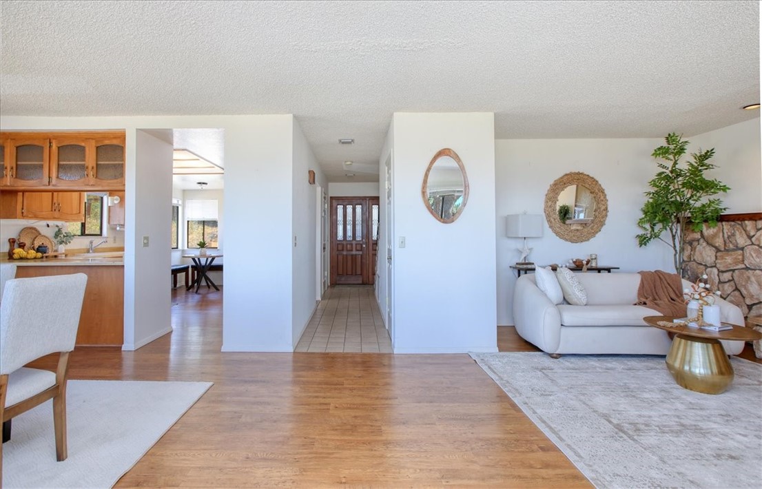 2098 Oxford Ave, Cambria, CA 93428