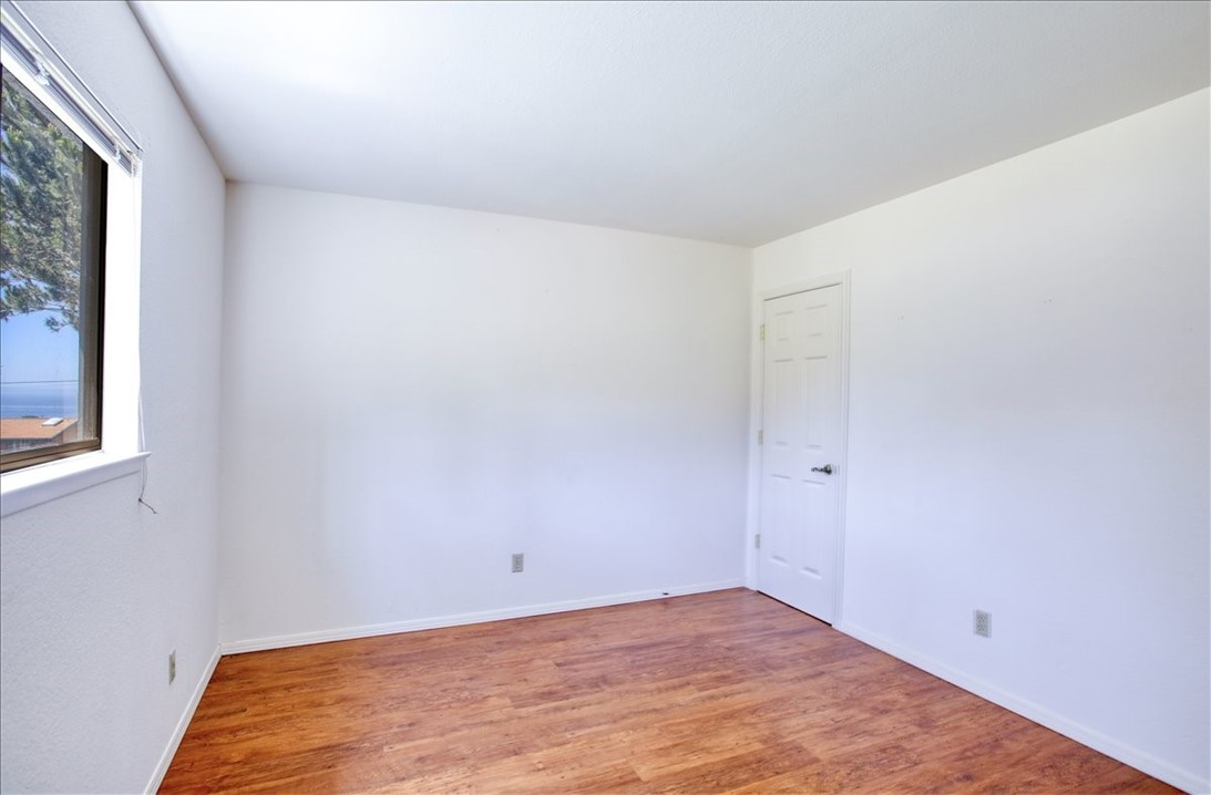 2098 Oxford Ave, Cambria, CA 93428