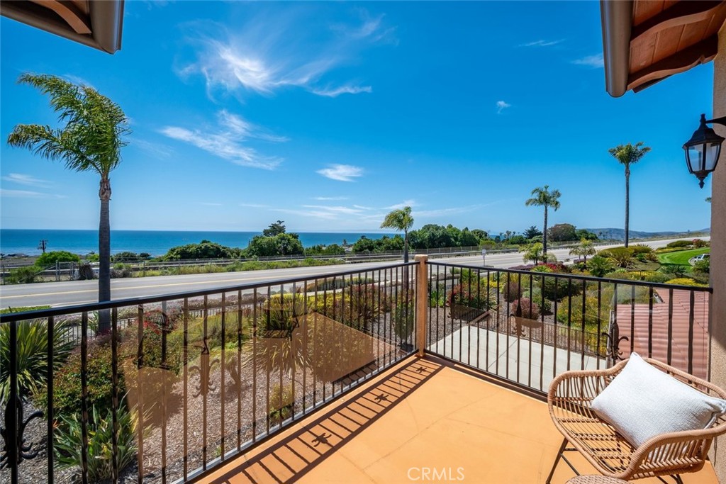 2081 Costa Del Sol, Pismo Beach, CA 93449