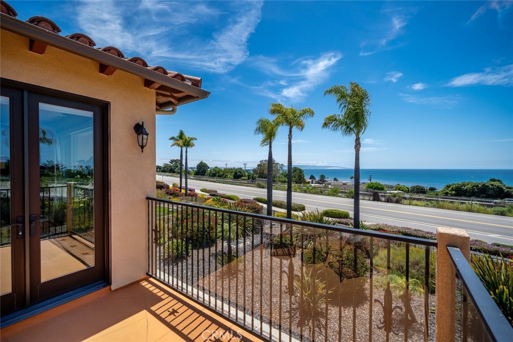 2081 Costa Del Sol, Pismo Beach, CA 93449