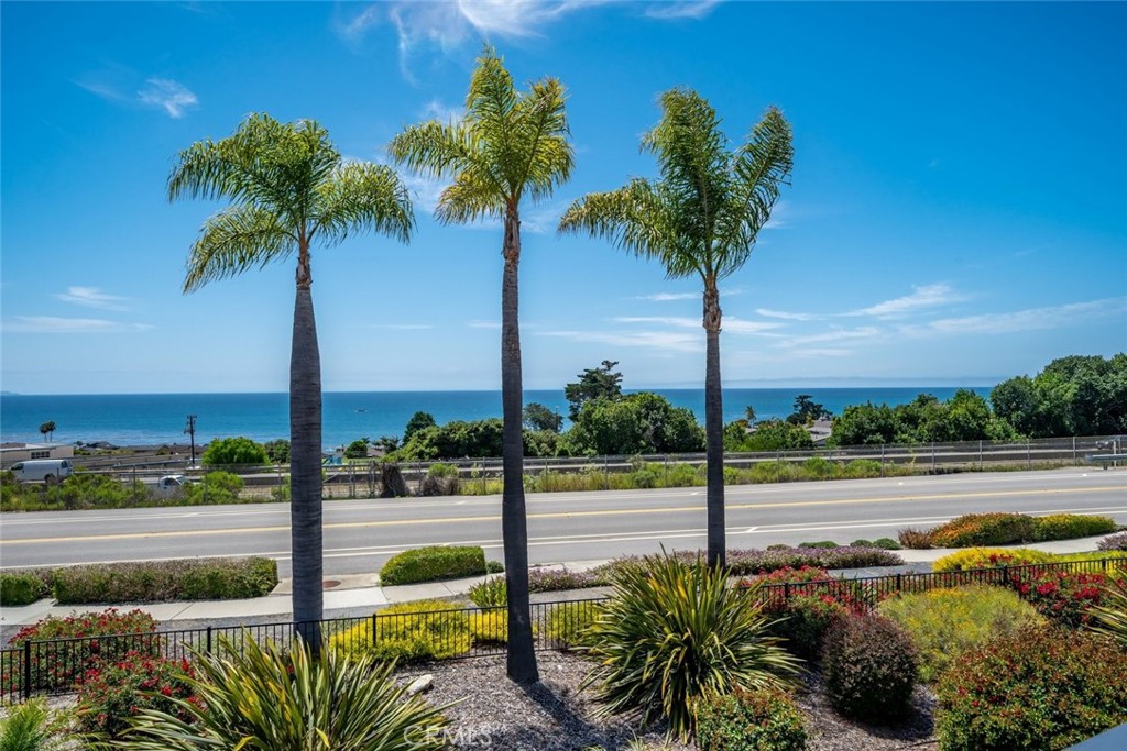 2081 Costa Del Sol, Pismo Beach, CA 93449