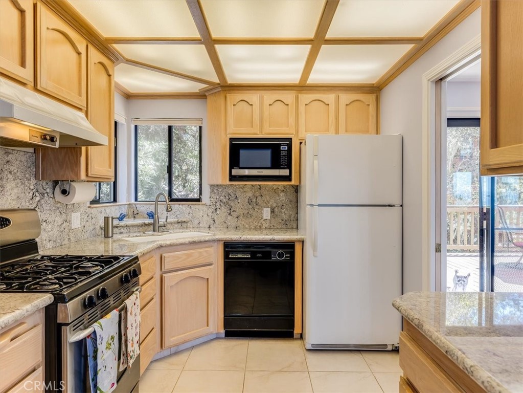 2140 Benson, Cambria, CA 93428