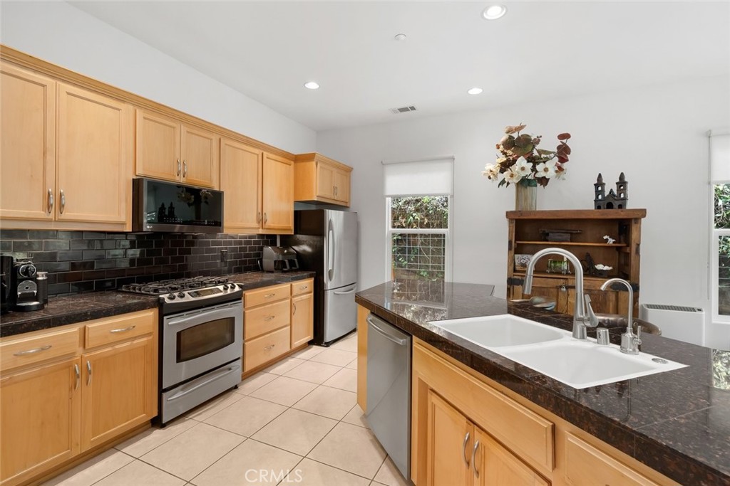 4220 La Posada, San Luis Obispo, CA 93401
