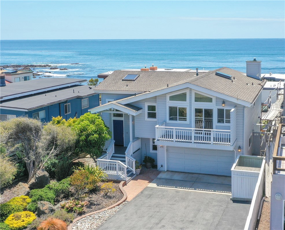 2111 Windsor Blvd, Cambria, CA 93428