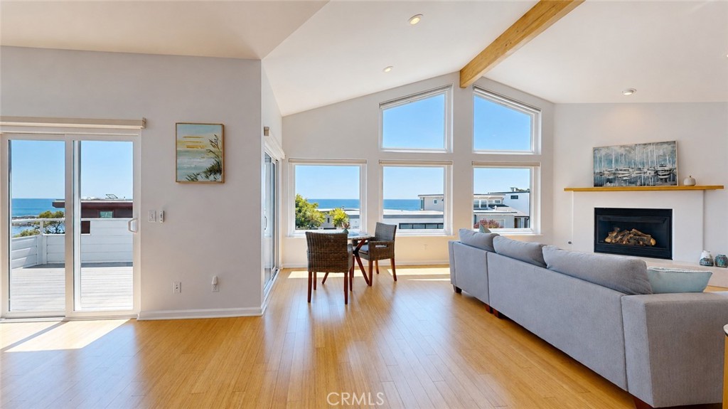 2111 Windsor Blvd, Cambria, CA 93428