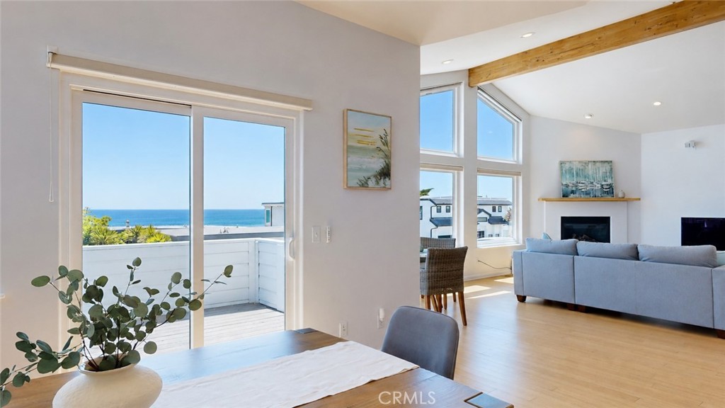 2111 Windsor Blvd, Cambria, CA 93428
