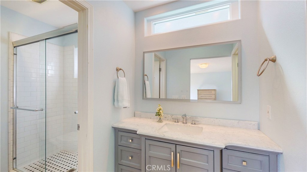 2111 Windsor Blvd, Cambria, CA 93428