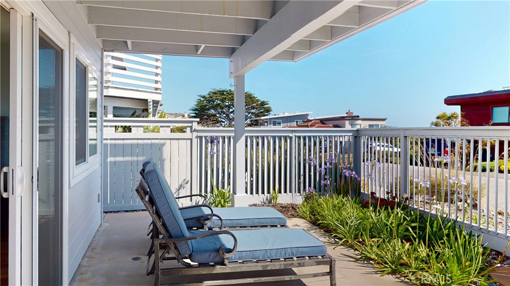 2111 Windsor Blvd, Cambria, CA 93428