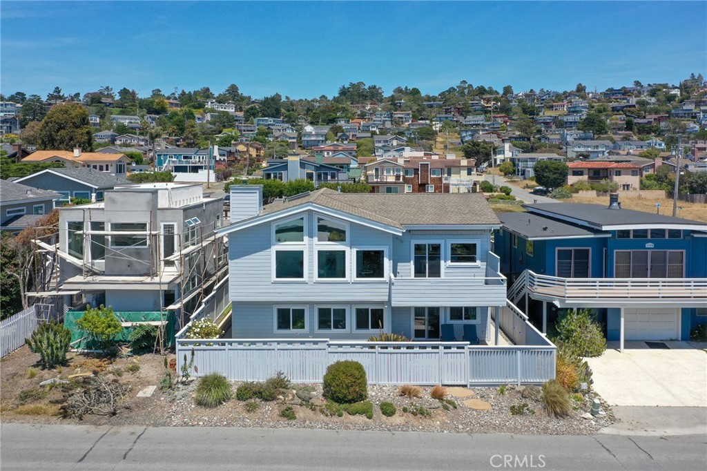 2111 Windsor Blvd, Cambria, CA 93428