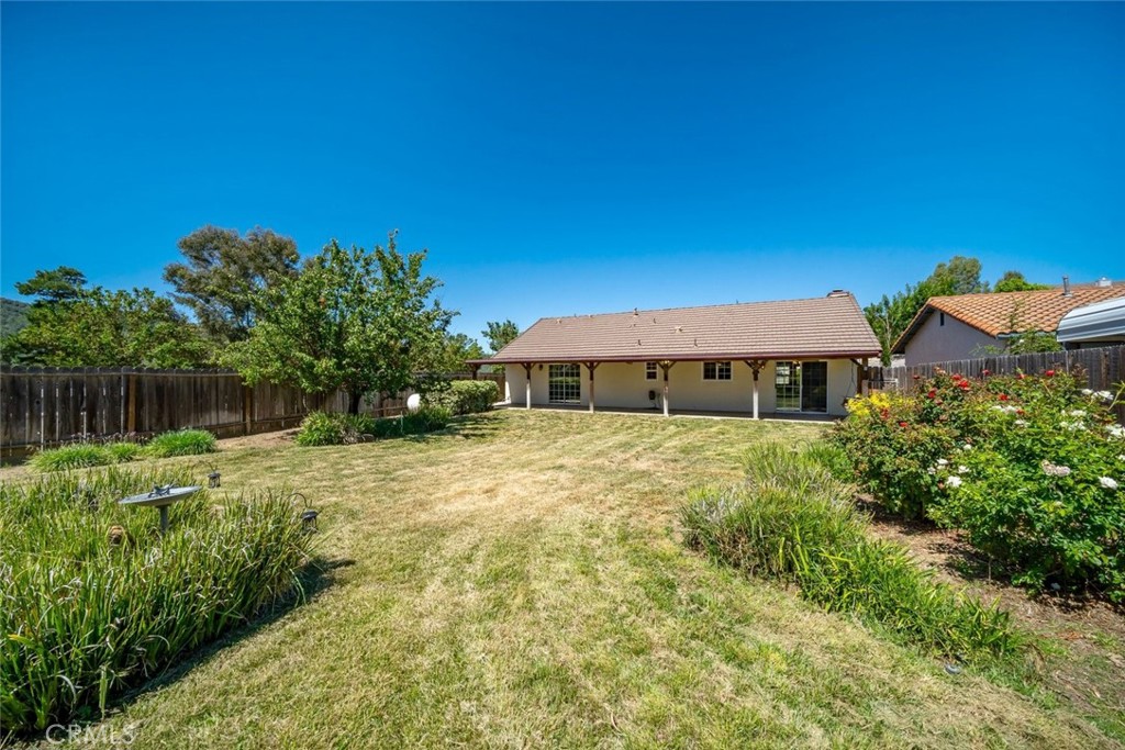 4834 Pintail Avenue, Paso Robles, CA 93446
