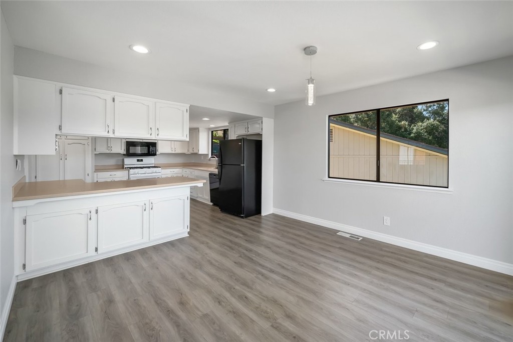 5675 Hermosilla Avenue, Atascadero, CA 93422