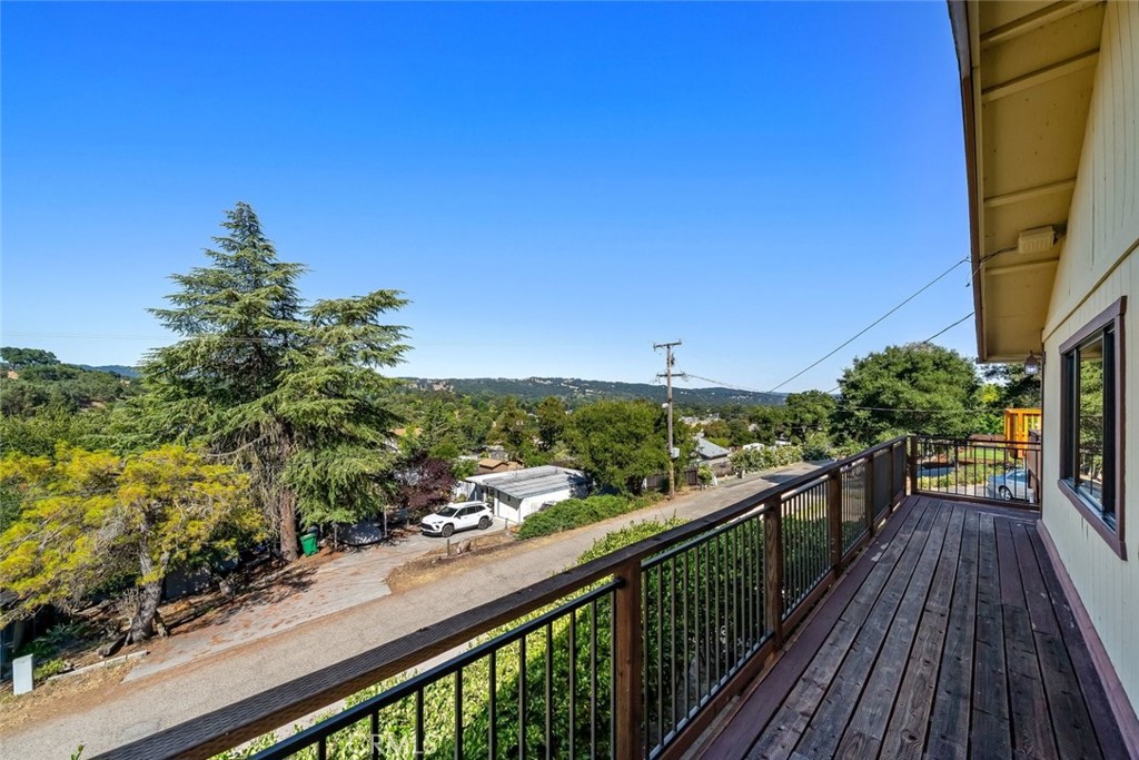 5675 Hermosilla Avenue, Atascadero, CA 93422