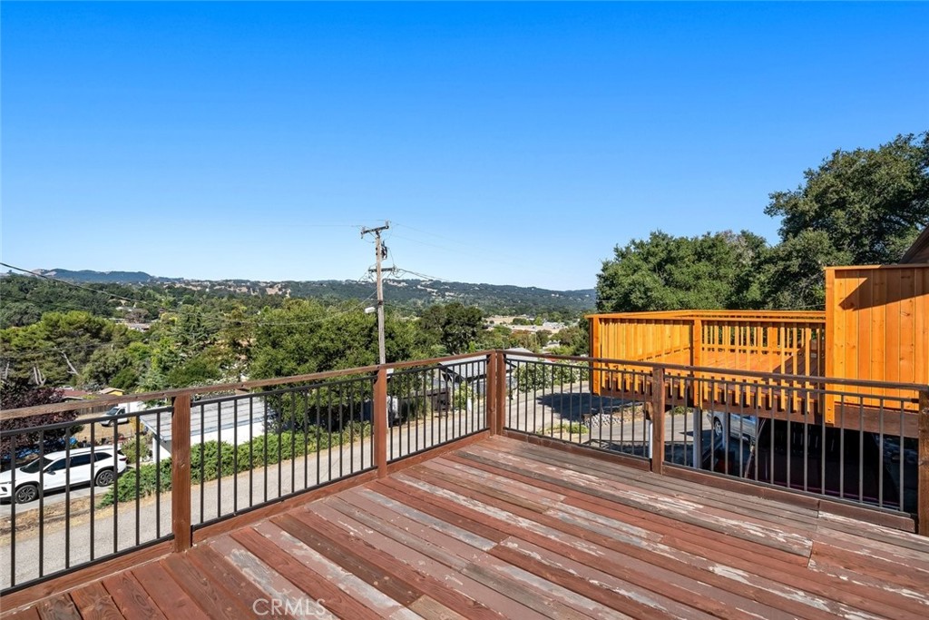 5675 Hermosilla Avenue, Atascadero, CA 93422