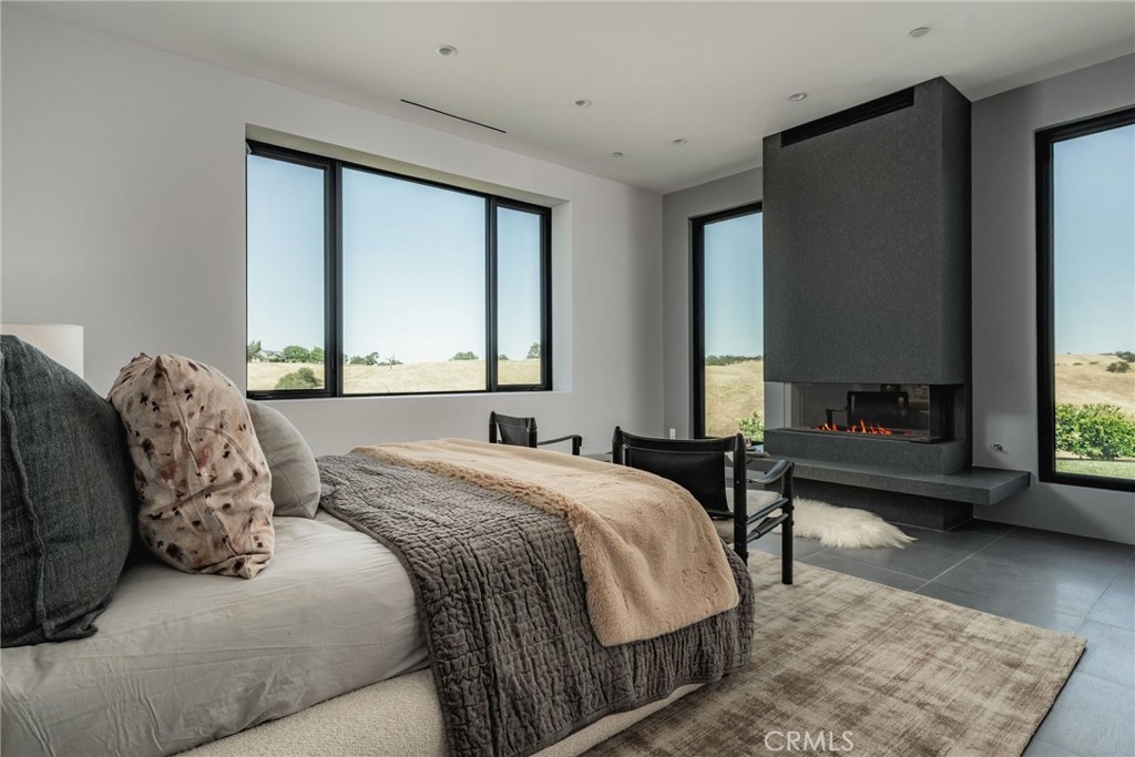 888 Camino Vina, Paso Robles, CA 93446