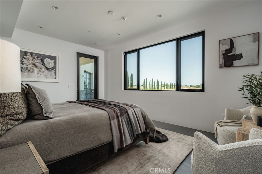 888 Camino Vina, Paso Robles, CA 93446