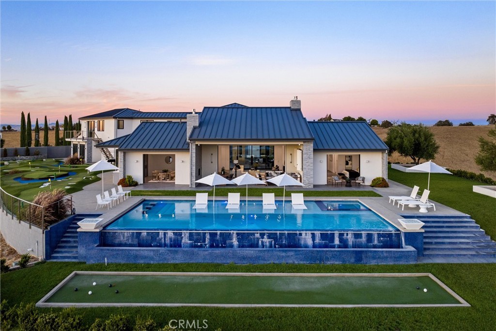 888 Camino Vina, Paso Robles, CA 93446