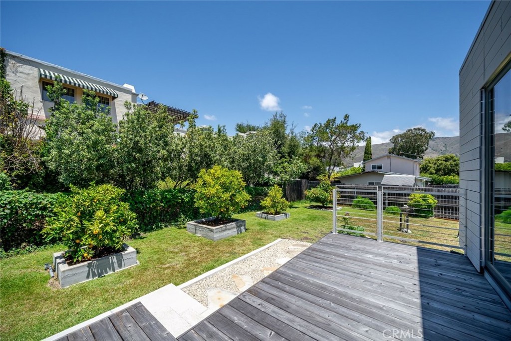 552 Perkins Ln, San Luis Obispo, CA 93401
