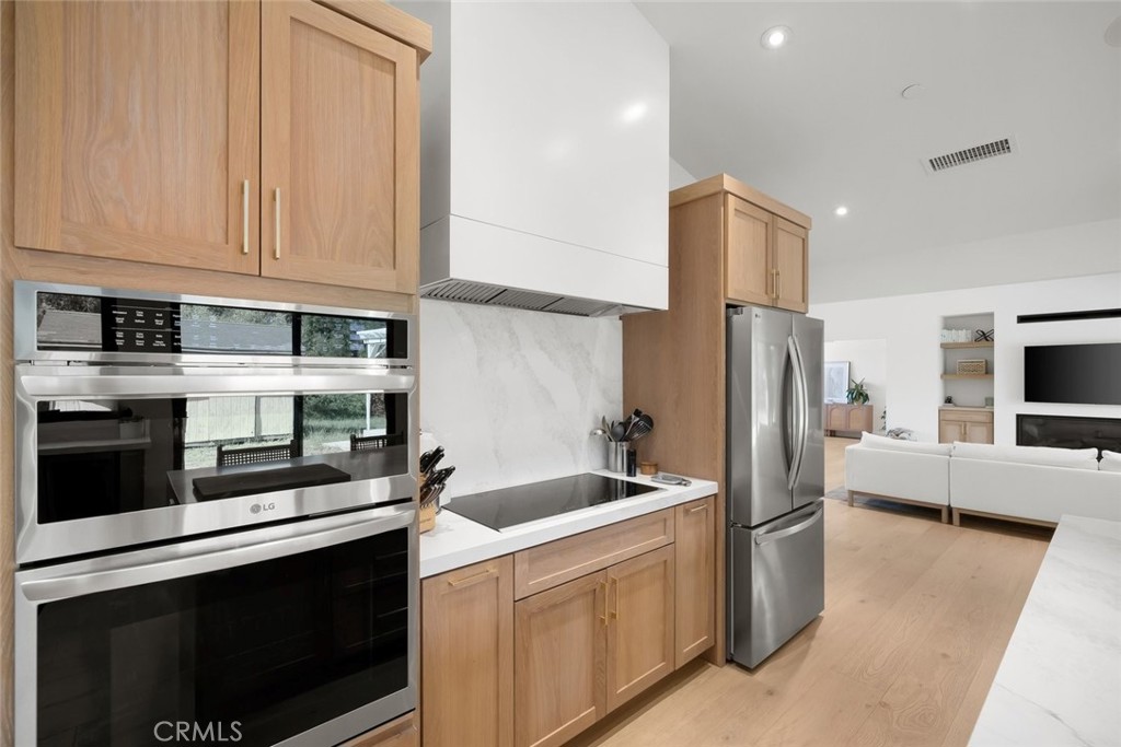 1090 Jordan Lane, Templeton, CA 93465