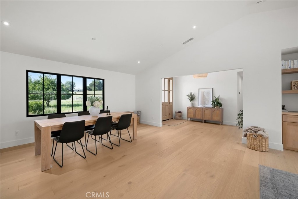 1090 Jordan Lane, Templeton, CA 93465
