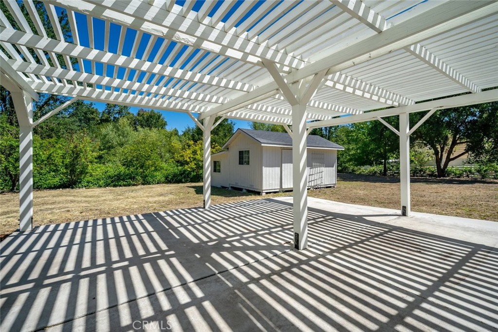 1090 Jordan Lane, Templeton, CA 93465