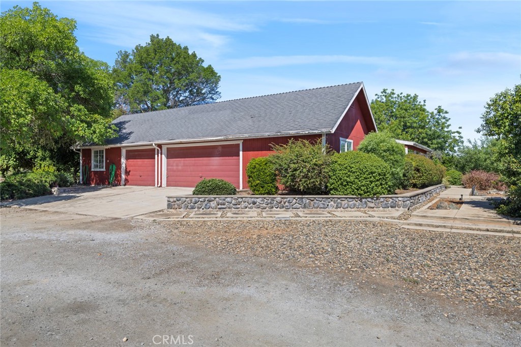 30745 Dorsey Dr, Exeter, CA 93221