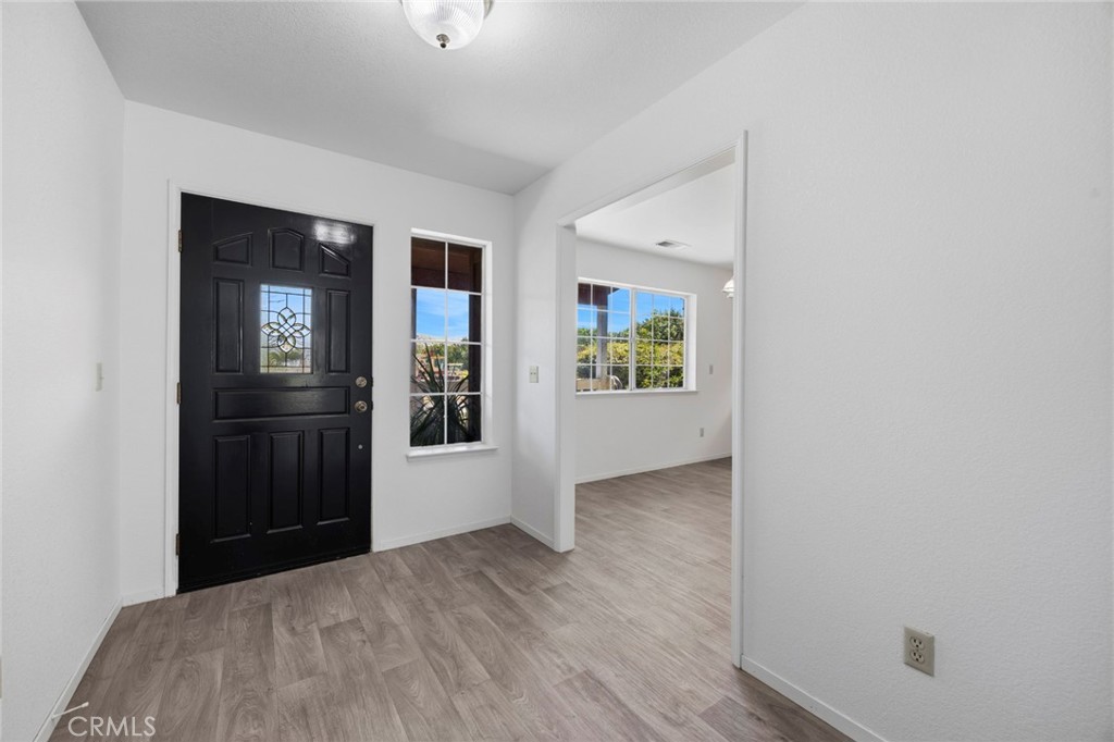 30745 Dorsey Dr, Exeter, CA 93221