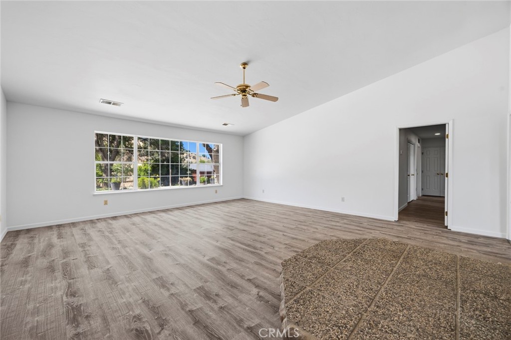 30745 Dorsey Dr, Exeter, CA 93221