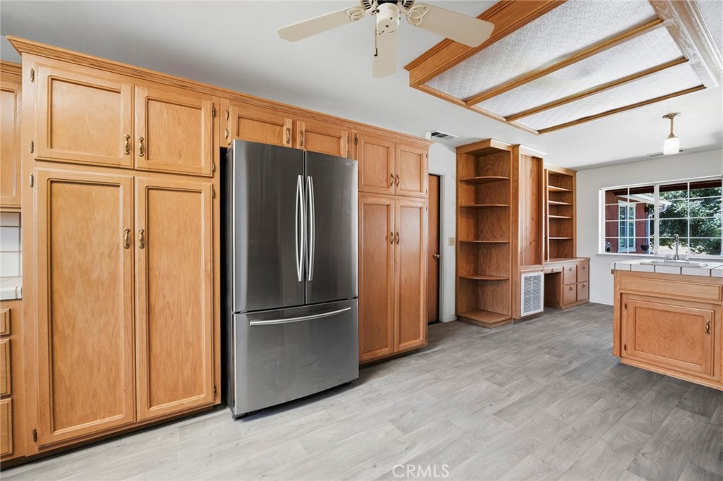 30745 Dorsey Dr, Exeter, CA 93221