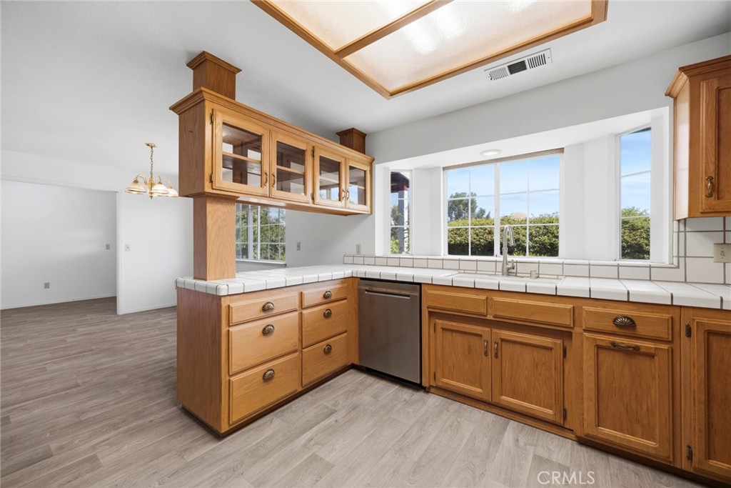 30745 Dorsey Dr, Exeter, CA 93221