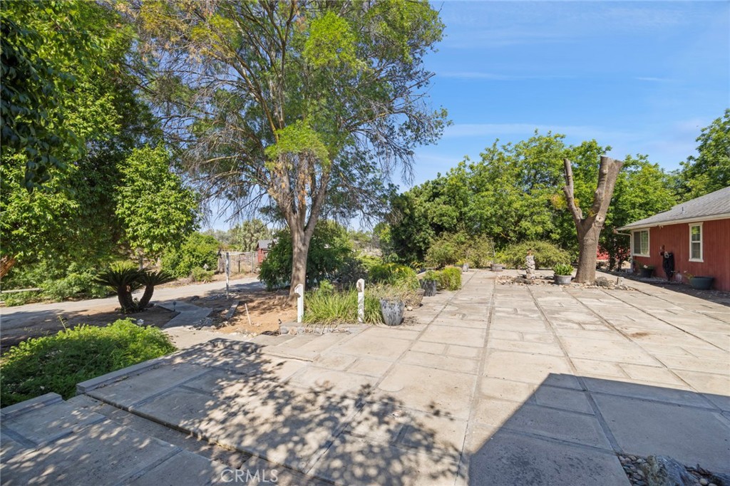30745 Dorsey Dr, Exeter, CA 93221