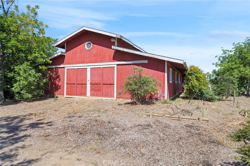 30745 Dorsey Dr, Exeter, CA 93221