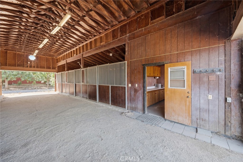 30745 Dorsey Dr, Exeter, CA 93221