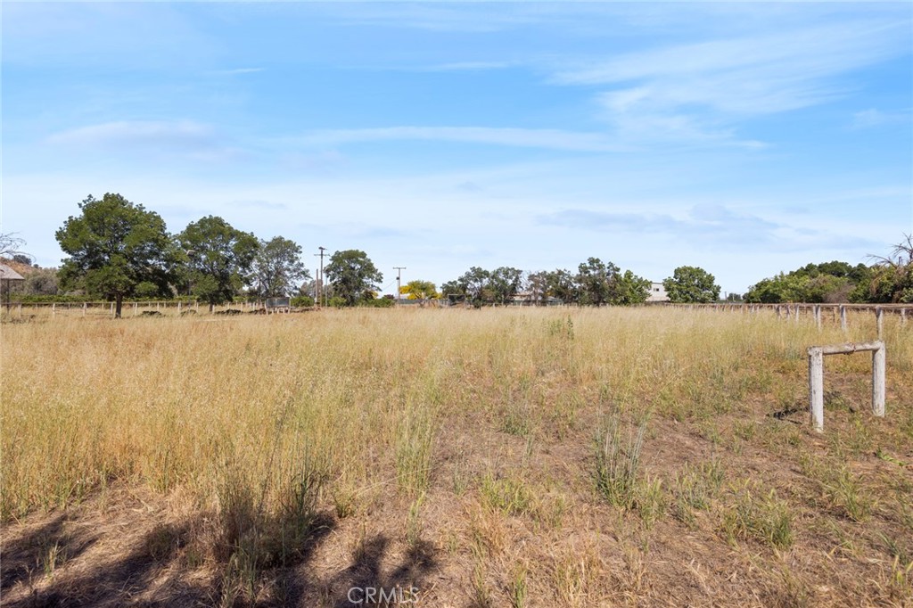 30745 Dorsey Dr, Exeter, CA 93221